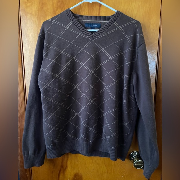 Tommy Hilfiger V Neck - Picture 2 of 5